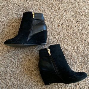 Black wedge boots - Size 6.5